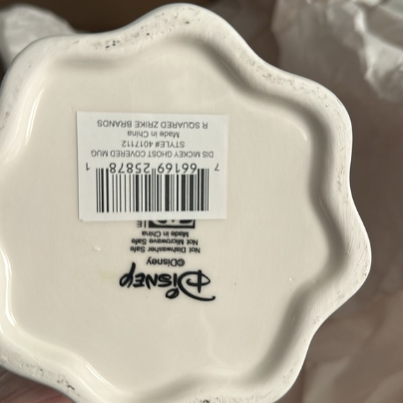 Disney Mickey Mouse Ghost Mug with Topper - Picture 4 of 4